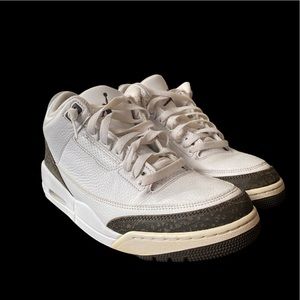 Jordan 3 mocha